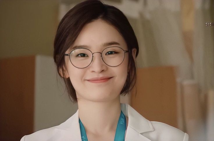 midobirb's tweet photo. 6 years ago, hospital playlist introduced one of the most comforting characters ever through jeon mido as chae songhwa 🥹 https://t.co/QOIs1SV6U6