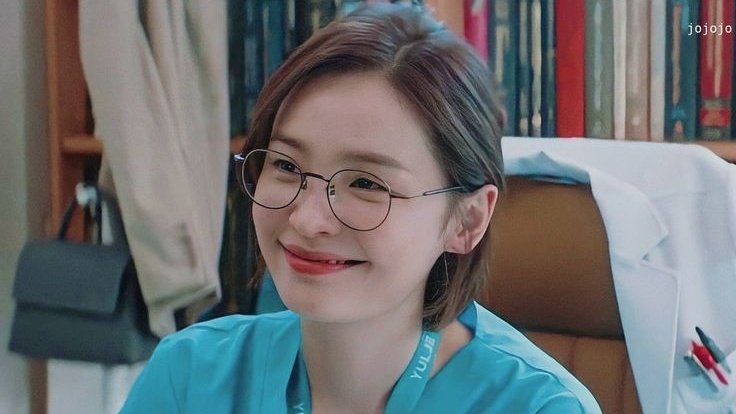 midobirb's tweet photo. 6 years ago, hospital playlist introduced one of the most comforting characters ever through jeon mido as chae songhwa 🥹 https://t.co/QOIs1SV6U6