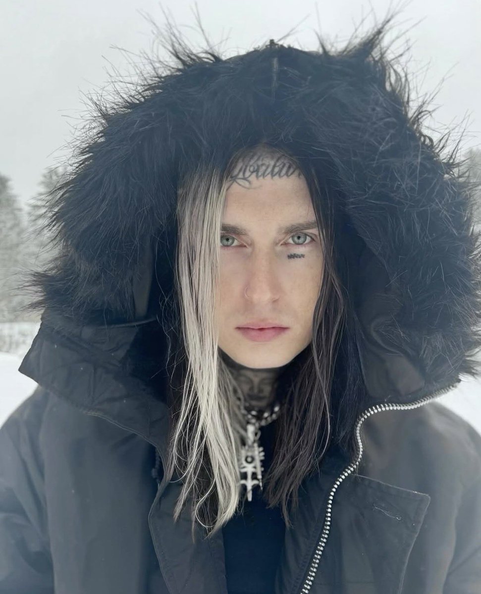 RubysNephew's tweet photo. GHOSTEMANE SPEAKS IN HIS DISCORD SERVER AND SAYS THE NEW ALBUM IS DONE &amp; RELEASING THIS YEAR 👀 https://t.co/HeeJTd2Tqx