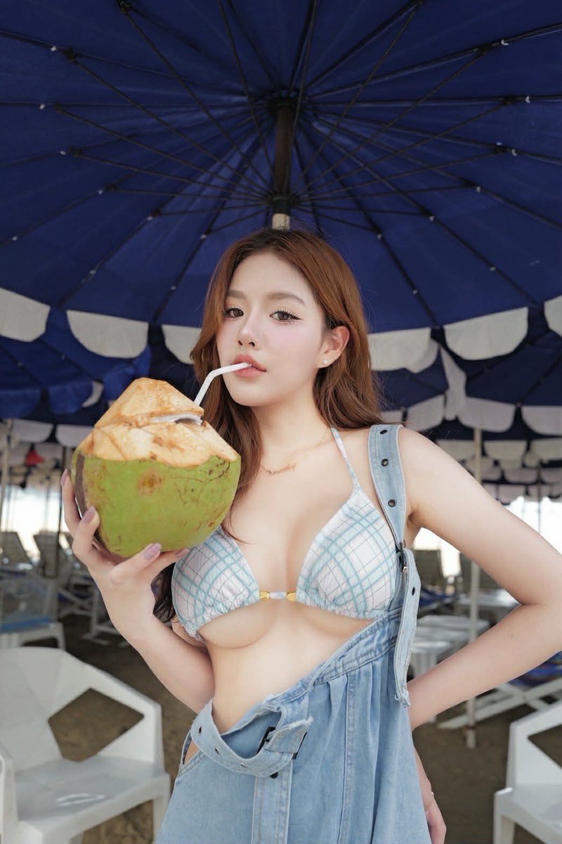 ภภัสส ✨ tweet media