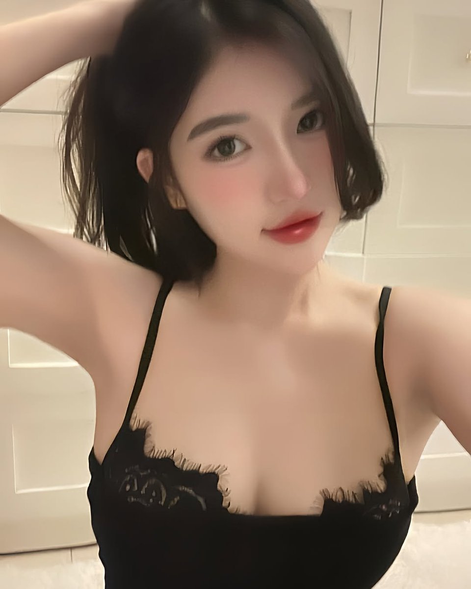 Mỹ Linh tweet media