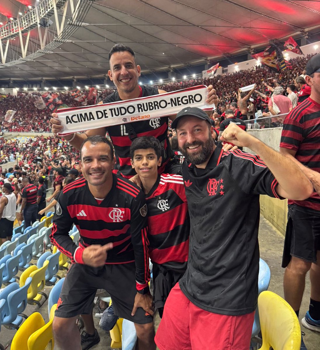 Thi49o da Motta tweet media