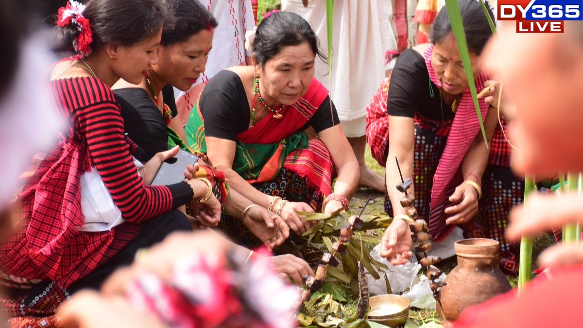 DY365's tweet photo. Ali-Aye-Ligang Declared Government Holiday; Celebrations Erupt in Majuli
Read details here:
https://t.co/rfYZo9b5Qi 
#aliayeligang #mising @mygovassam @DY365 https://t.co/QoAB20Xual