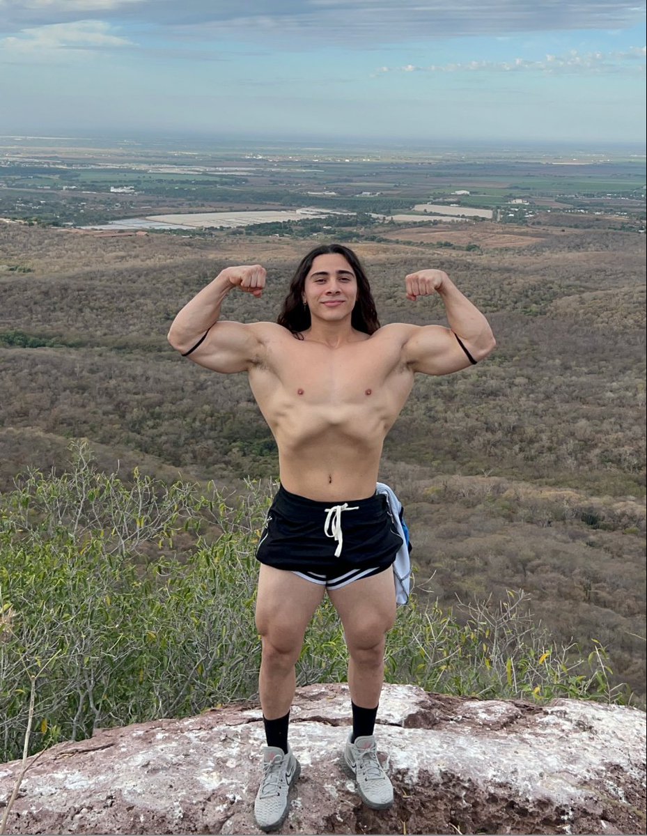 CockyPapi20's tweet photo. Tip me if you think I'm pretty https://t.co/V6ng4ZDuzM