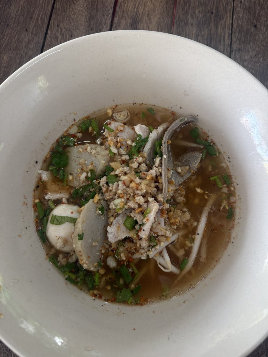 lena__lorena's tweet photo. มื้อแรกหลังแลนด์ ก๋วยเตี๋ยวต้มยำาาาาา🥹 หาหมอเรียบร้อยแล้วน้า ไม่ต้องเป็นห่วงนะค้าบบ🫶🏻 https://t.co/cxIAiiTAYv