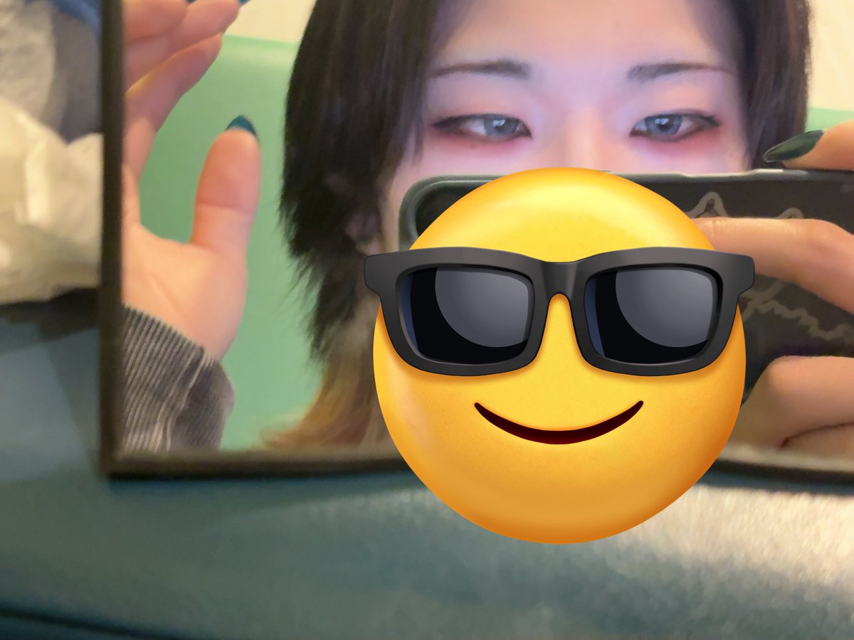 fuu_101a's tweet photo. カラオケでメイクしたけど上手くいった👏 https://t.co/q7YsliYhHD