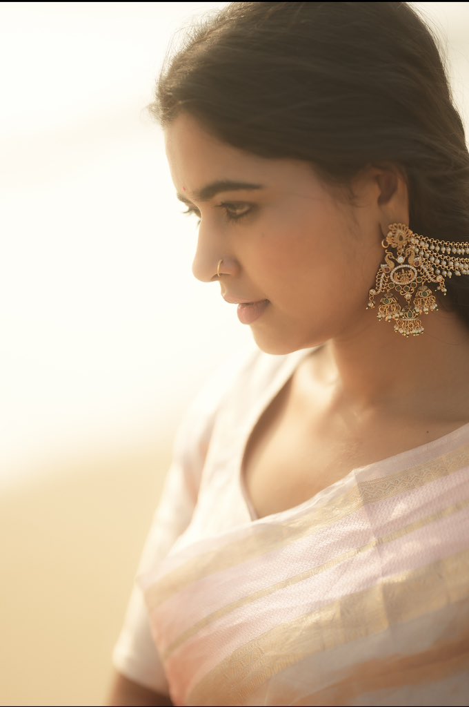 Actor Kayal Devaraj tweet media