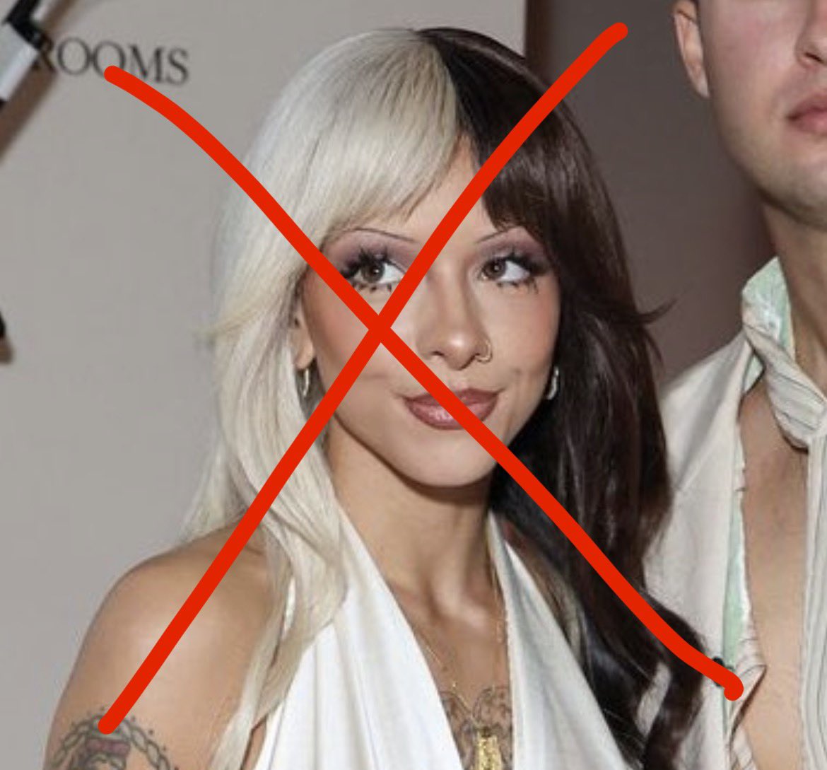 LanaDelReyStan tweet media