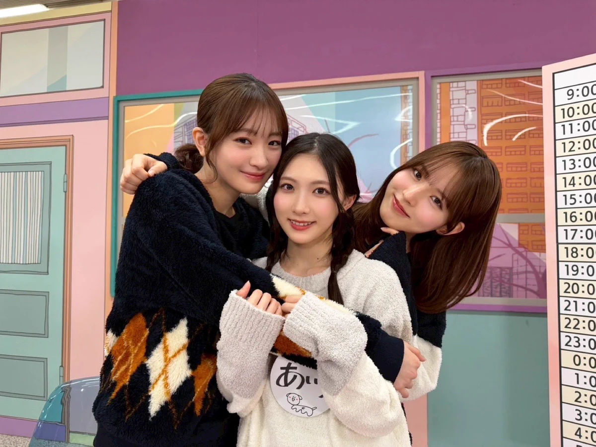 【新品・匿名送料込】maimaiライブ ミニタオル シリアルコード付き(夜公演) サクラミーツ🌸夏祭りカフェ8/6迄🌻9/10有明&毎週木曜OA!!TVer配信