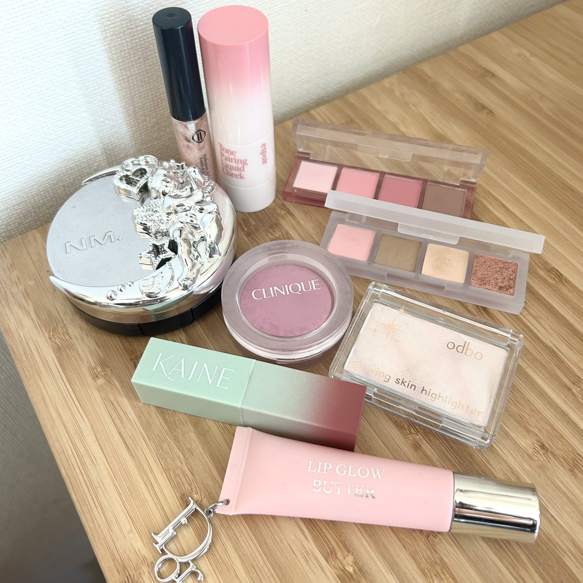 コスメデッキ🎀 espoirのセレナーデ+ピンクビームのハイライトの組み合わせが可愛い🩰 #motd