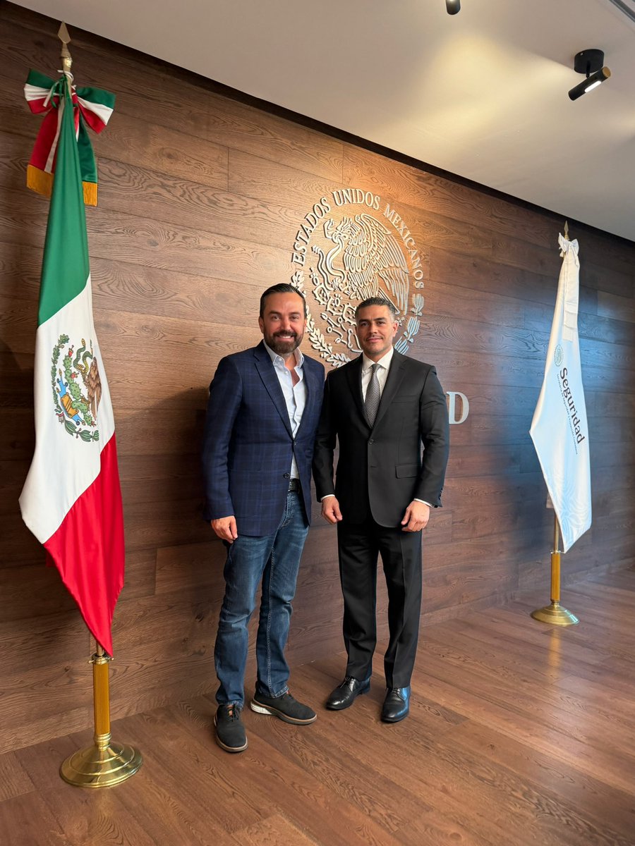 Arturo Ávila. tweet media