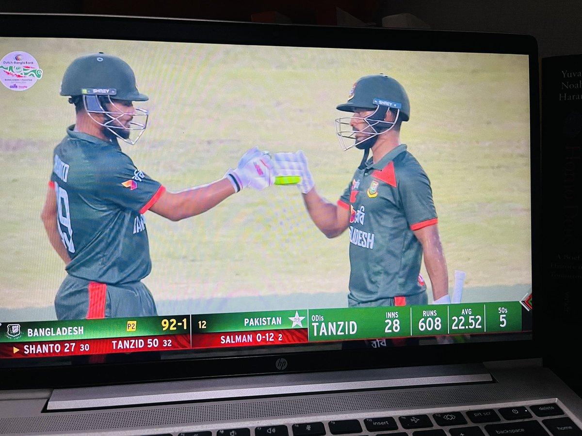 vivekkumarjha01's tweet photo. Tanzid showed Pakistan bowling strength https://t.co/BFEX1k6Rt4