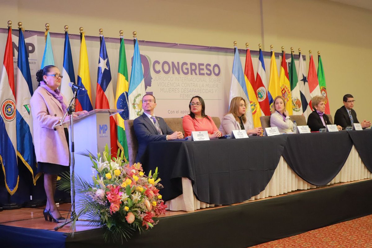 María Consuelo Porras tweet media