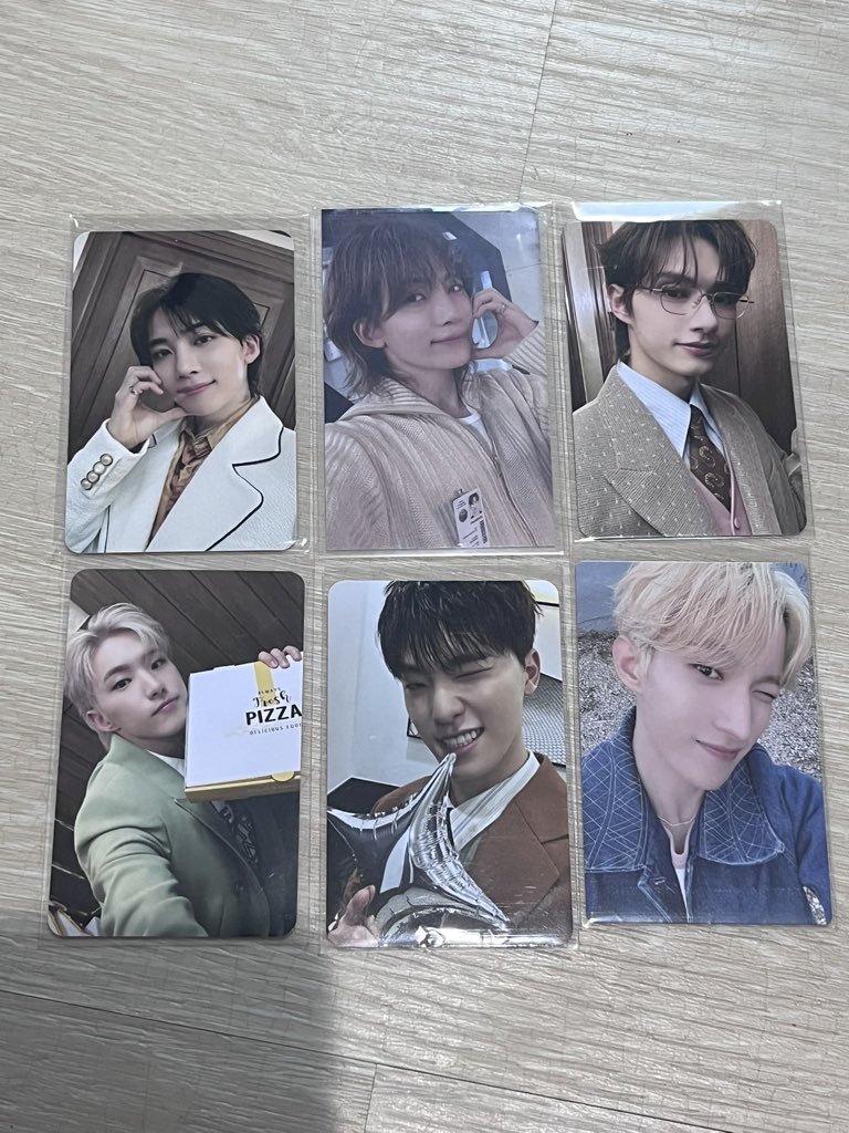 SET 6 ใบ 300 รวมส่ง
จองฮัน MIZUHO
จุน โฮชิ ดีโน่ ดีเค #ตลาดนัดสวนแครอท
