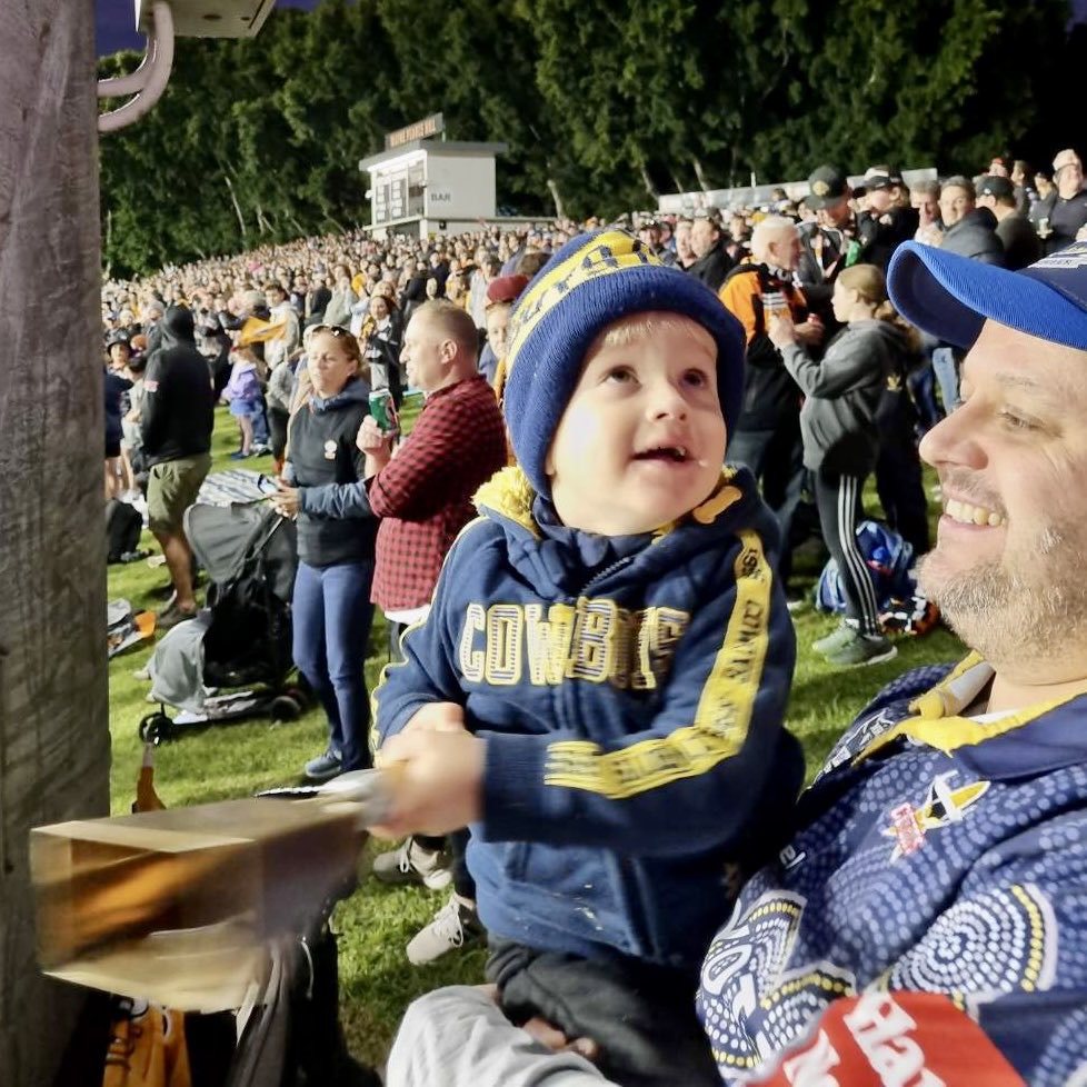 Simon Grigg tweet media