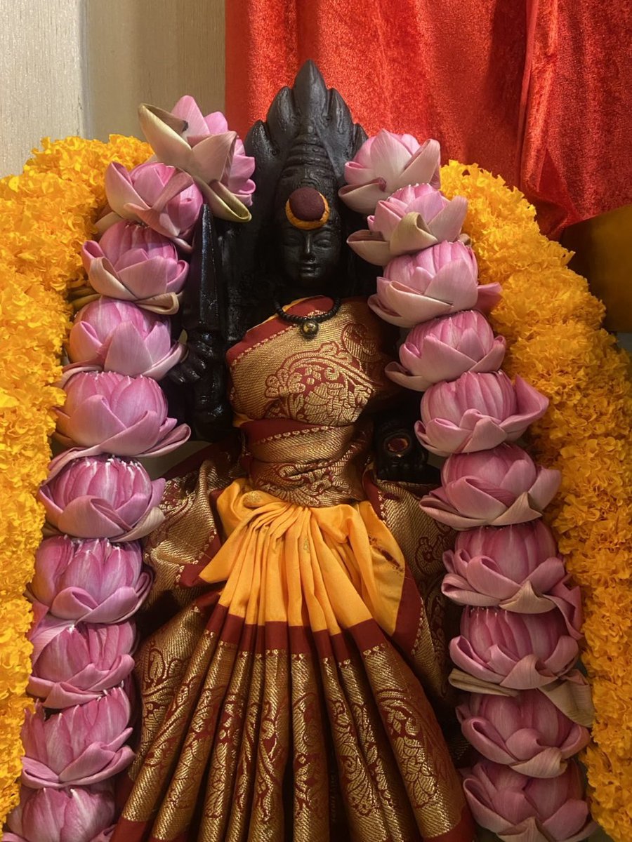 pH🌂 เล่าเรื่องตำนาน| ஓம் சக்தி ஓம் tweet media