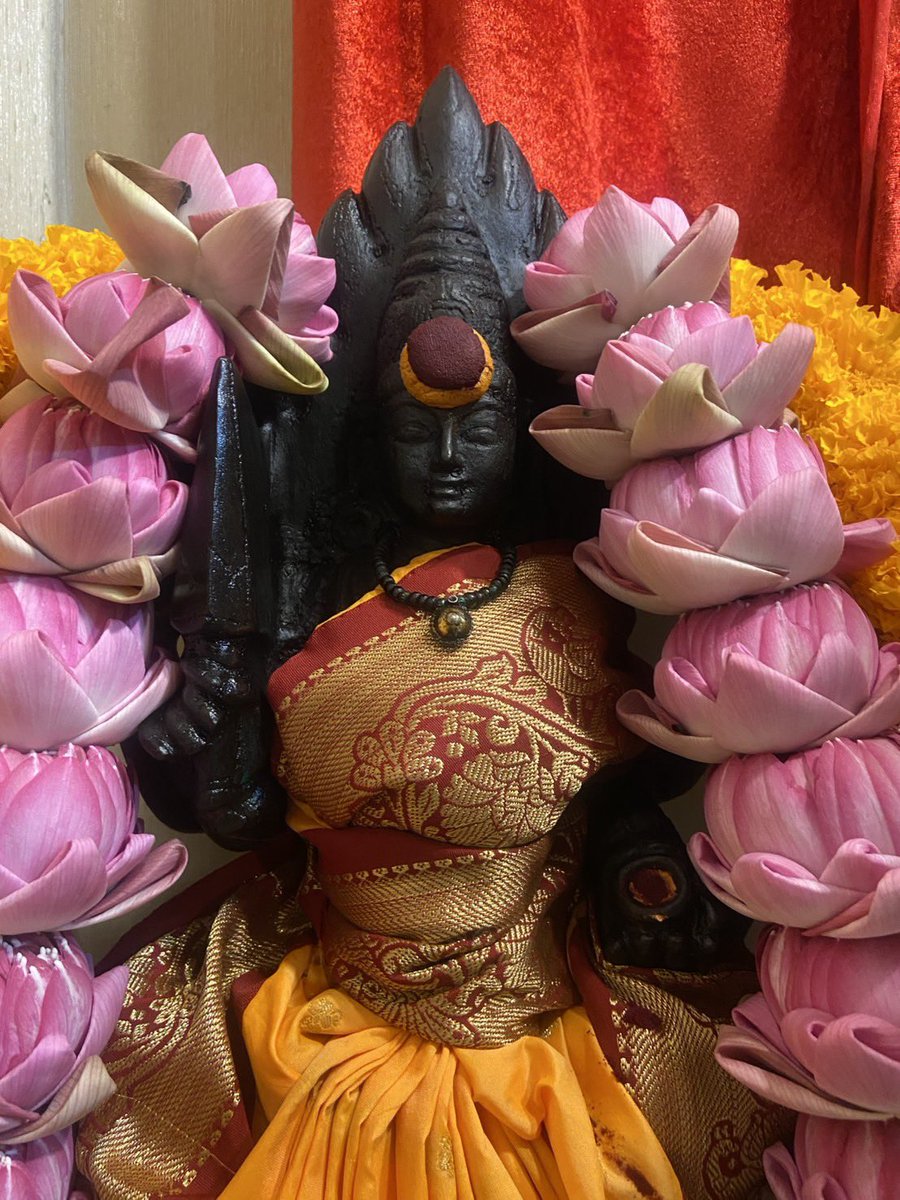 pH🌂 เล่าเรื่องตำนาน| ஓம் சக்தி ஓம் tweet media