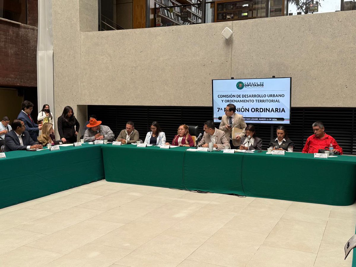 Como integrante de la Comisión de Desarrollo Urbano y Ordenamiento Territorial, participé en la 7ª Reunión Ordinaria, donde aprobamos el dictamen que modifica la Ley General de Asentamientos Humanos, 🏙️♿🤝
#Inclusión #AccesibilidadUniversal #DesarrolloUrbano #LegislandoPorMéxico