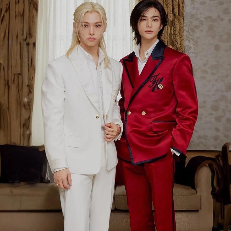 According to Onclusive, #Felix and #Hyunjin from #StrayKids were the two most mentioned K-pop celebrities on social media during Paris Fashion Week FW26.