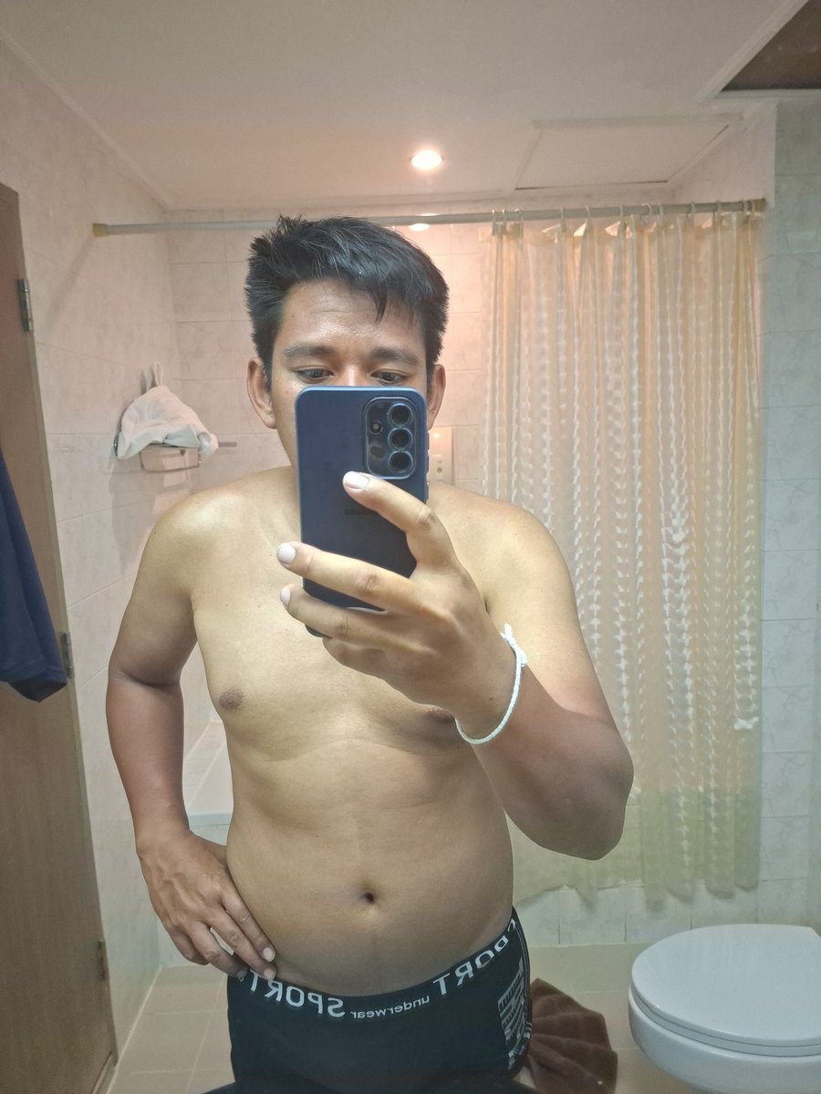 ว่างๆก็มาคุยกันนะครับ tweet media