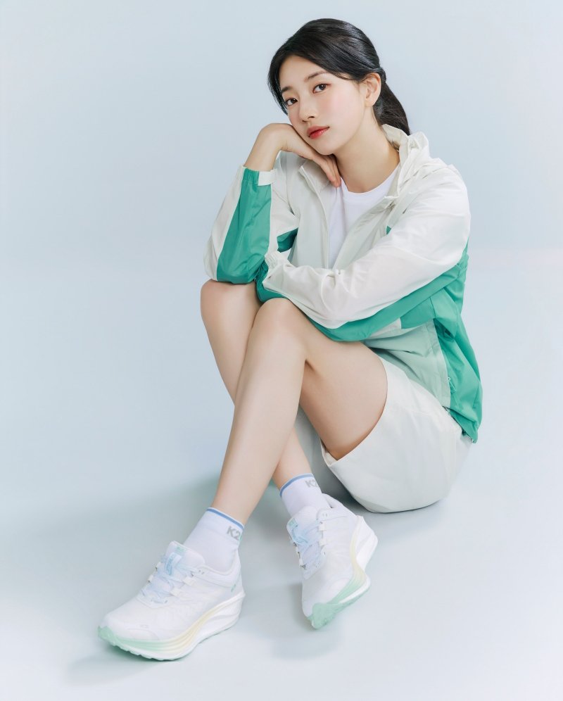 SUZYLOCALPRIDE's tweet photo. [K2] 26SS Collection 
#SUZY #수지 #케이투 https://t.co/80oYyco411