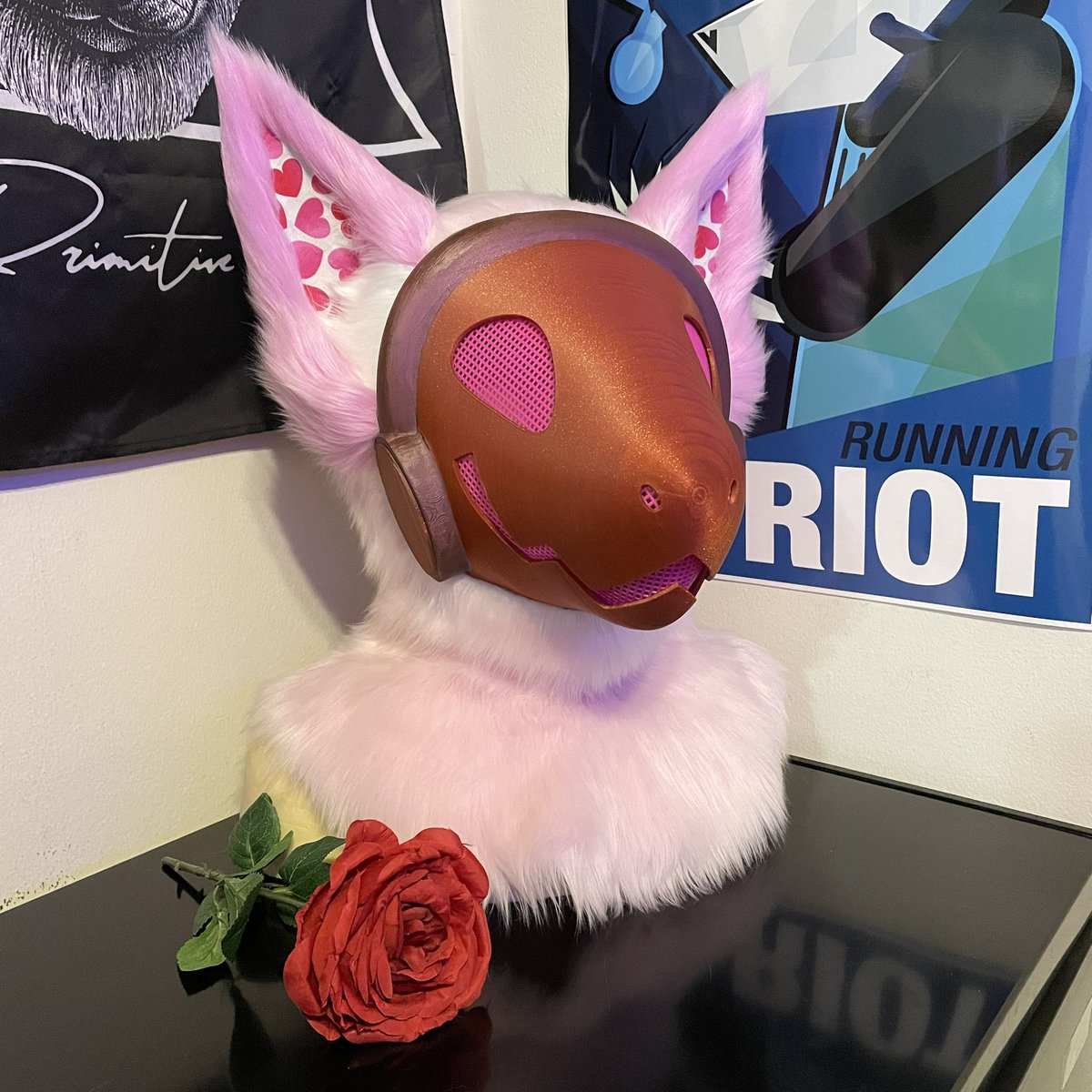 RunningRiot4798's tweet photo. Fursuit makers, show me your PINK suits! 🩷 https://t.co/gztzm6WSgr