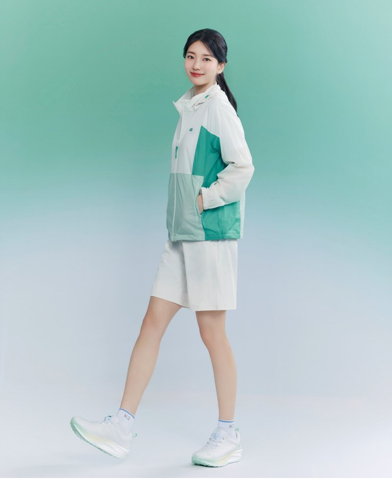 SUZYLOCALPRIDE's tweet photo. [K2] 26SS Collection 
#SUZY #수지 #케이투 https://t.co/80oYyco411