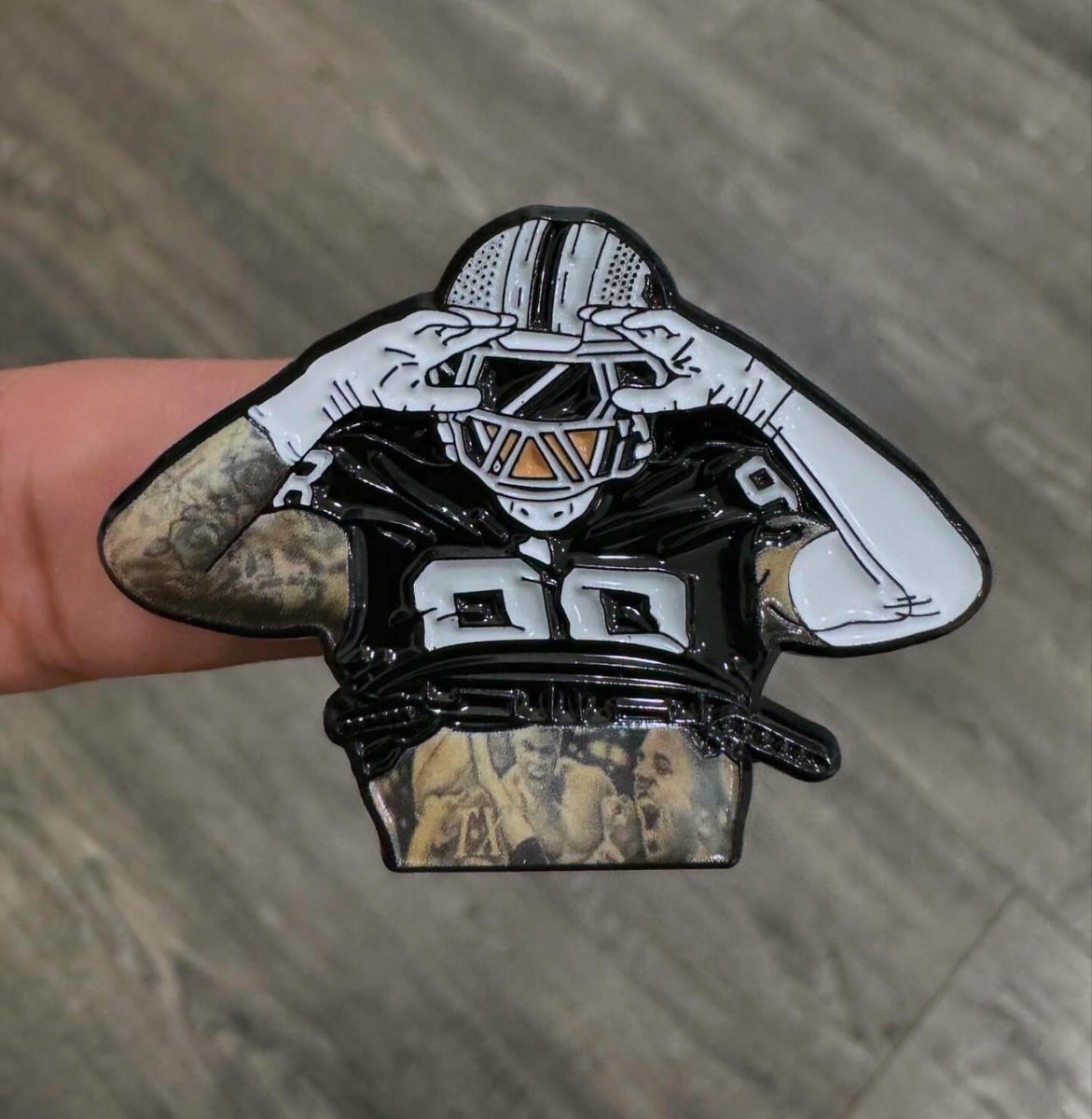 Y K B pins 🏴‍☠️ tweet media