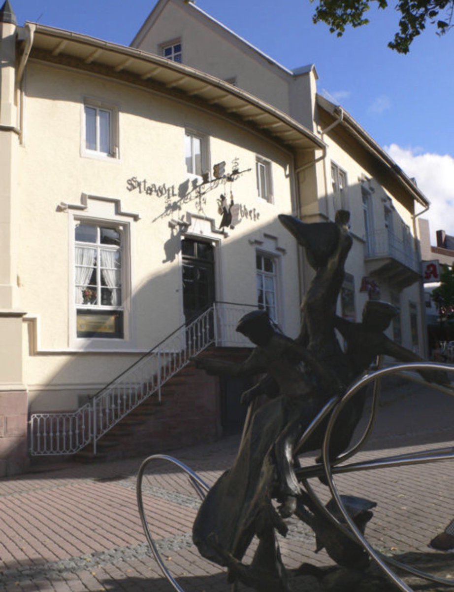 どんぐり陸士長 tweet media