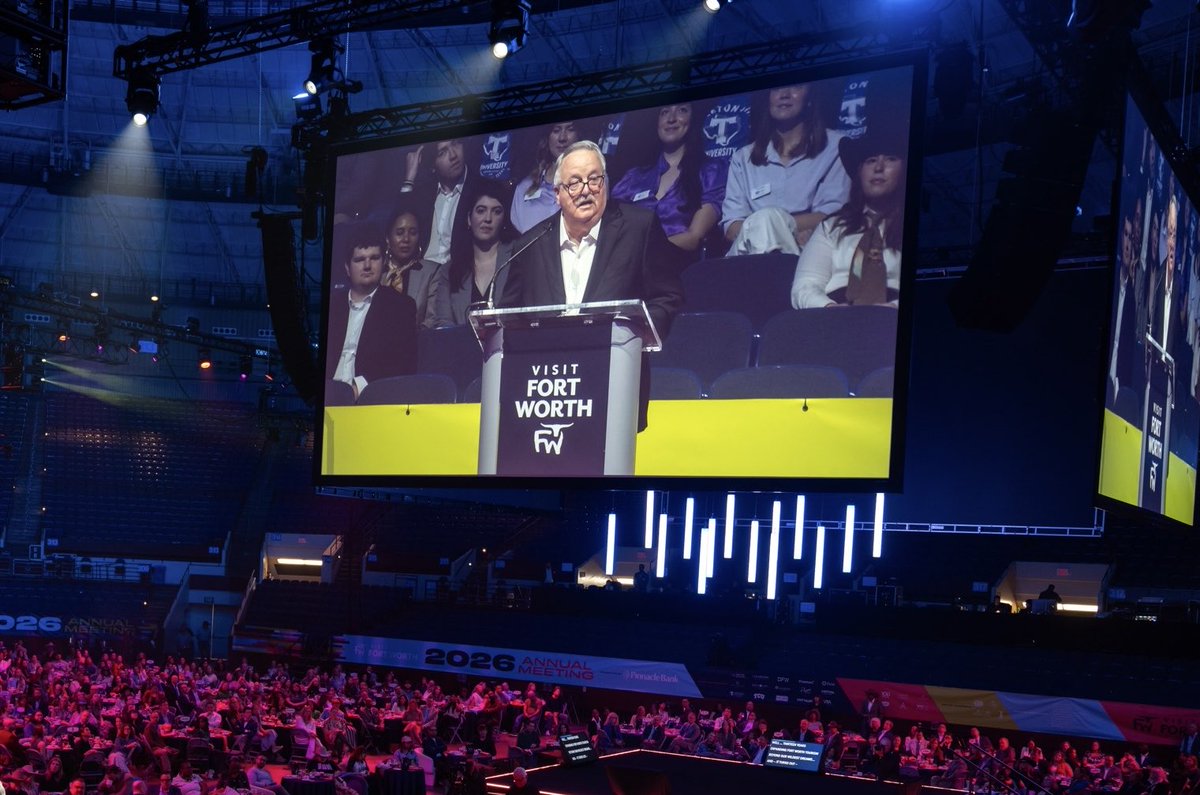 Rachel DeLira Pictures tweet media