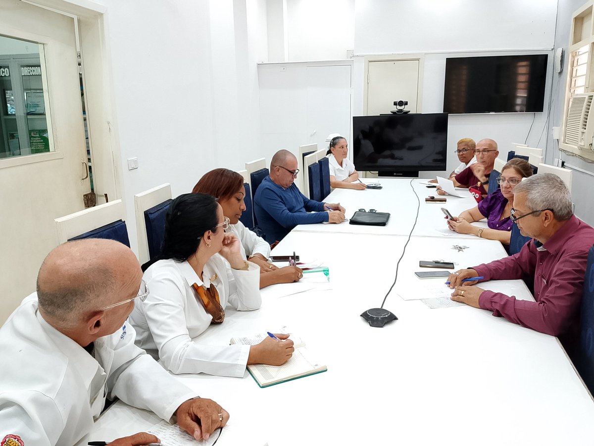 dr_hancel's tweet photo. Realizamos en la tarde de hoy conclusiones de la visita de acompañamiento a @PediatricoHlg donde se reafirma el compromiso #PorLosNiñosTodo
#CubaPorLaVida
#Holguín 
@MINSAPCuba 
@yamelverdecia
@QueipoRuiz 
@manol https://t.co/DiUQsnPPw8