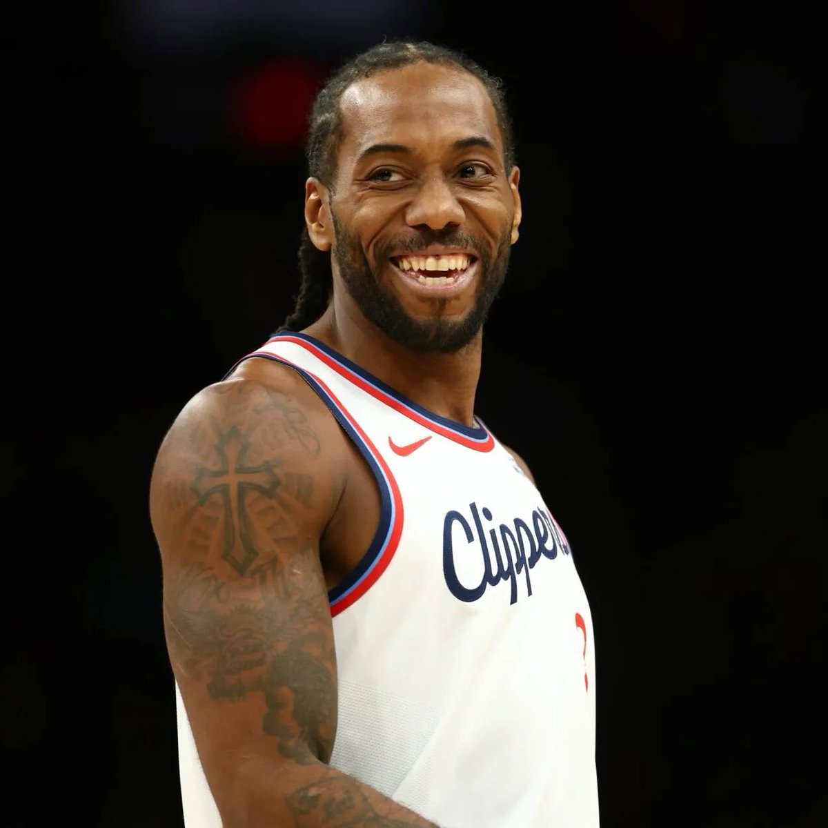 LegionHoops's tweet photo. KAWHI AT HALFTIME:

28 POINTS
0 TURNOVERS
10/14 FG

HE’S COOKING 🍿🍿 https://t.co/TA8yTRrNu2