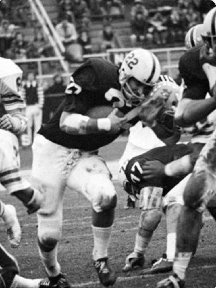 HistColFootball's tweet image. John Cappelletti, Penn State Nittany Lions, 1973 Heisman Trophy Winner. His moving acceptance speech dedicating the trophy to his brother Joey, who had leukemia, moved a nation. #CollegeFootball #WeAre #PSU