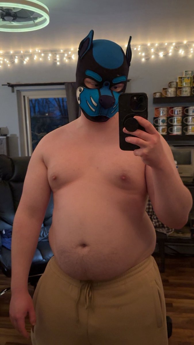 Beefy Chastity Sub tweet media