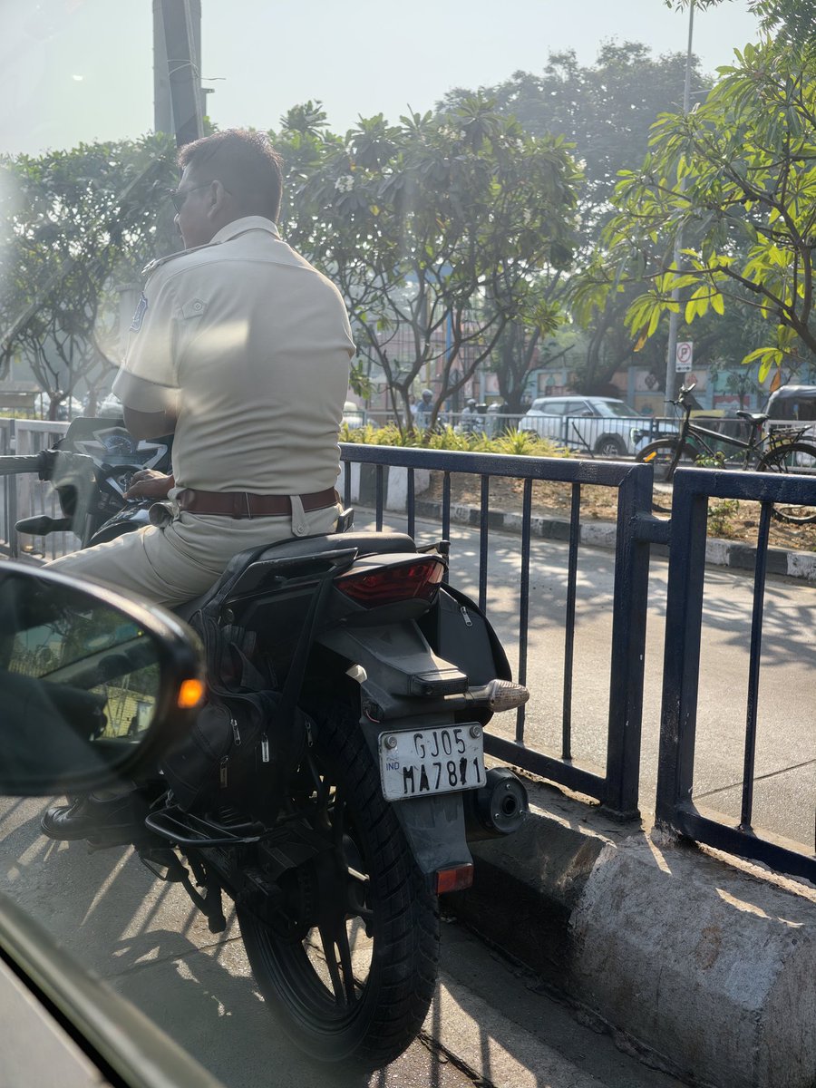 pro_saffron's tweet photo. Helmet rules only for common people?

On the top of that the smart guy has also tempered the number plate so doesn't get detected on the camera. Bravo

@MySuratMySMC https://t.co/ol1D21JGvi