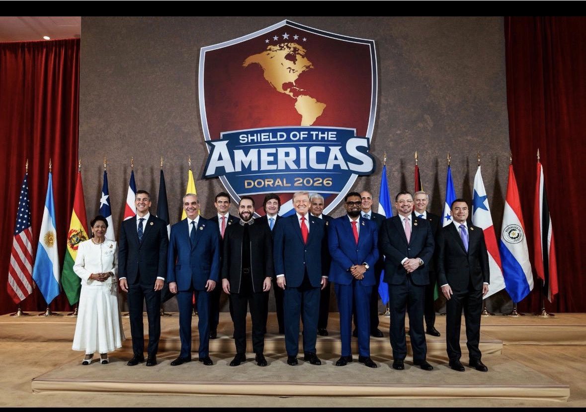 facebook.com/share/p/1FbHv3…
Tanto va el cántaro al agua que al final se rompe