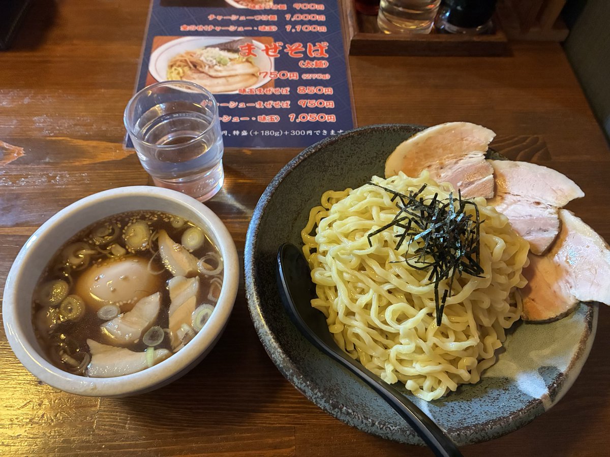 おぺれぇたぁ tweet media