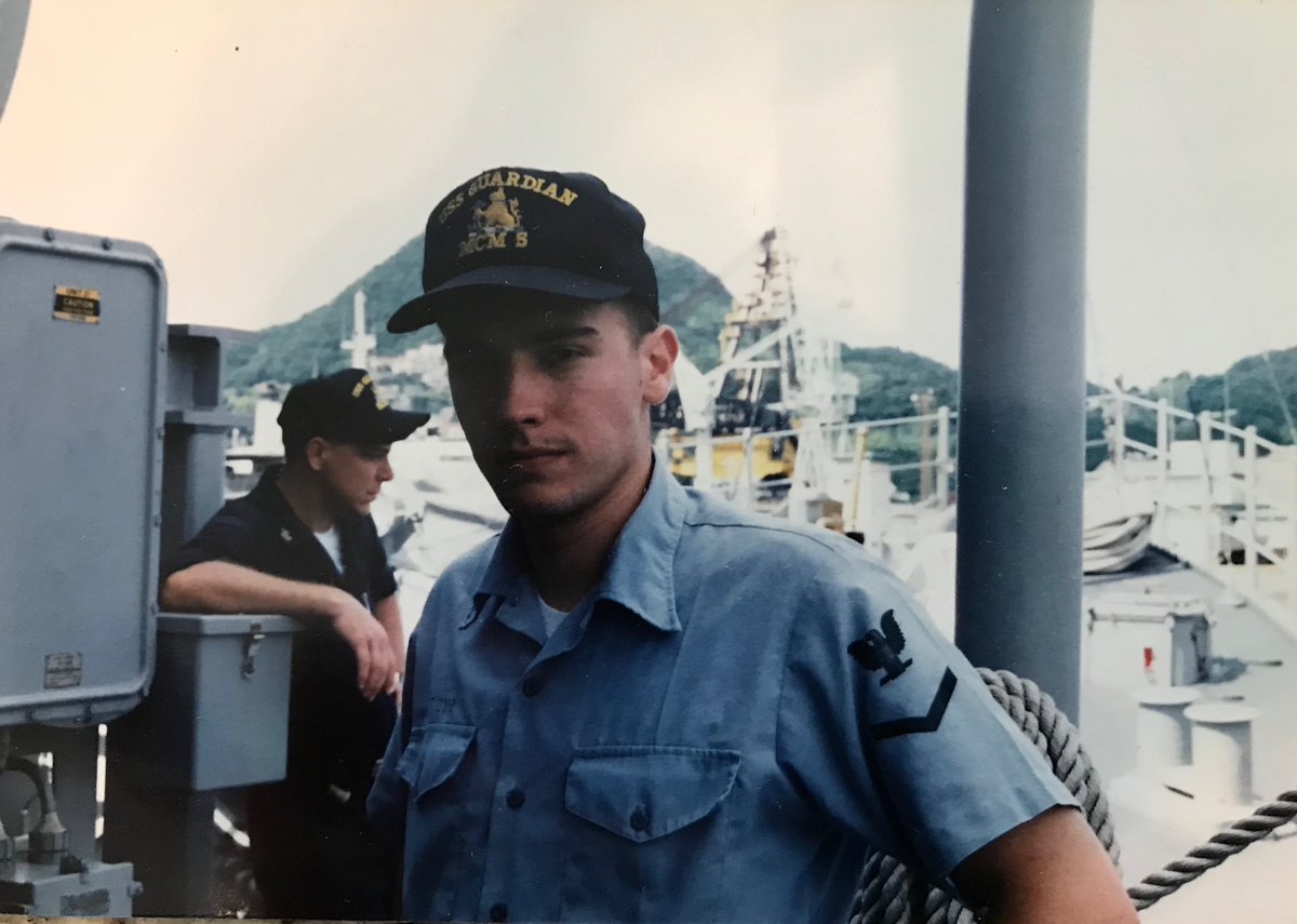 DougInTx tweet media