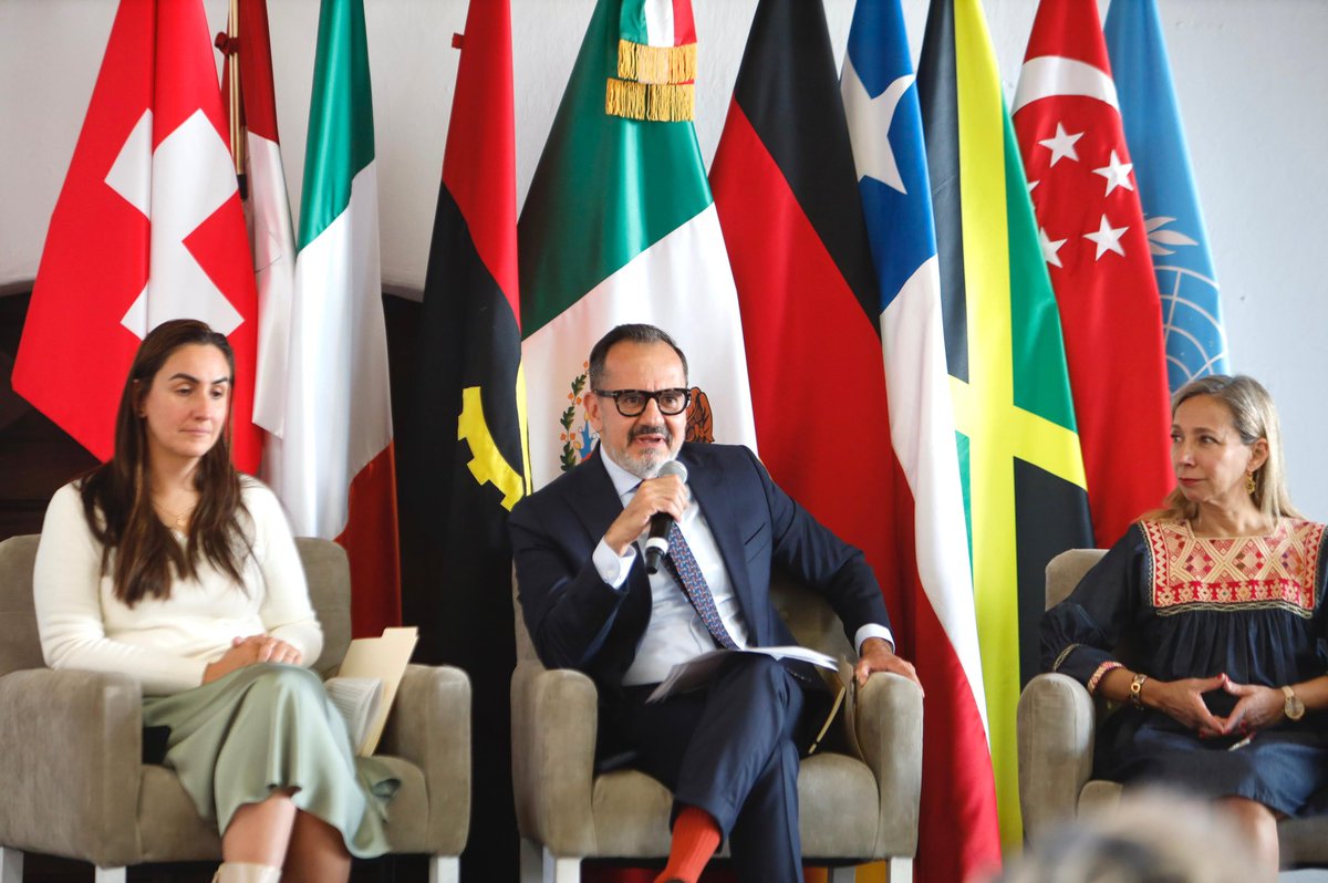 Relaciones Exteriores tweet media