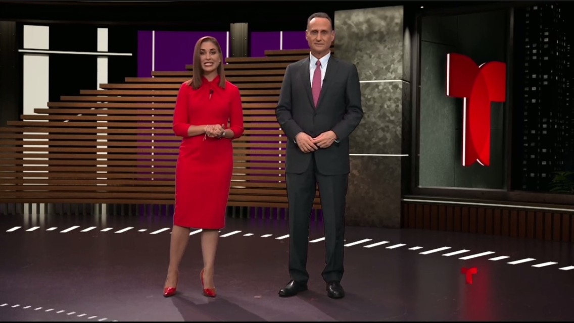 JoshuaX1993's tweet photo. ¡Buenas noches @arantxaloizaga, feliz miércoles, la dama de rojo🌹❤️💃! Me alegra verte esta noche en la sección de presentadoras de Noticias @Telemundo y streaming en #NTAhora🔴 360 junto a @jdbalart. ¡Nos vemos mañana, gracias Ara💐💖🤗! @WendyCastillo90 https://t.co/auy8uKjzjN https://t.co/l0yo3kTdAT