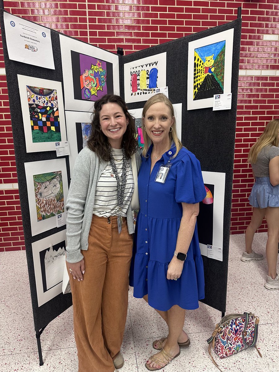 Emily Lawrence tweet media