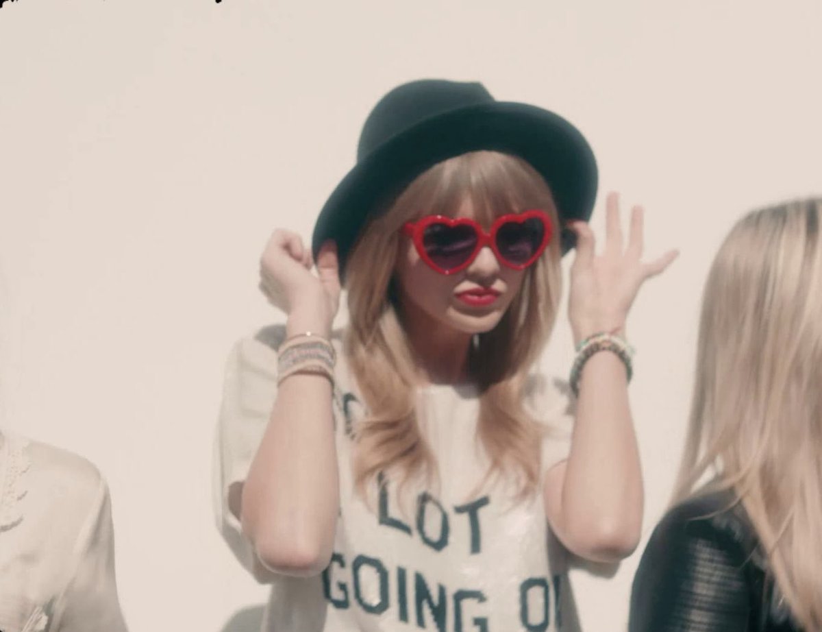 Pop Crave tweet media