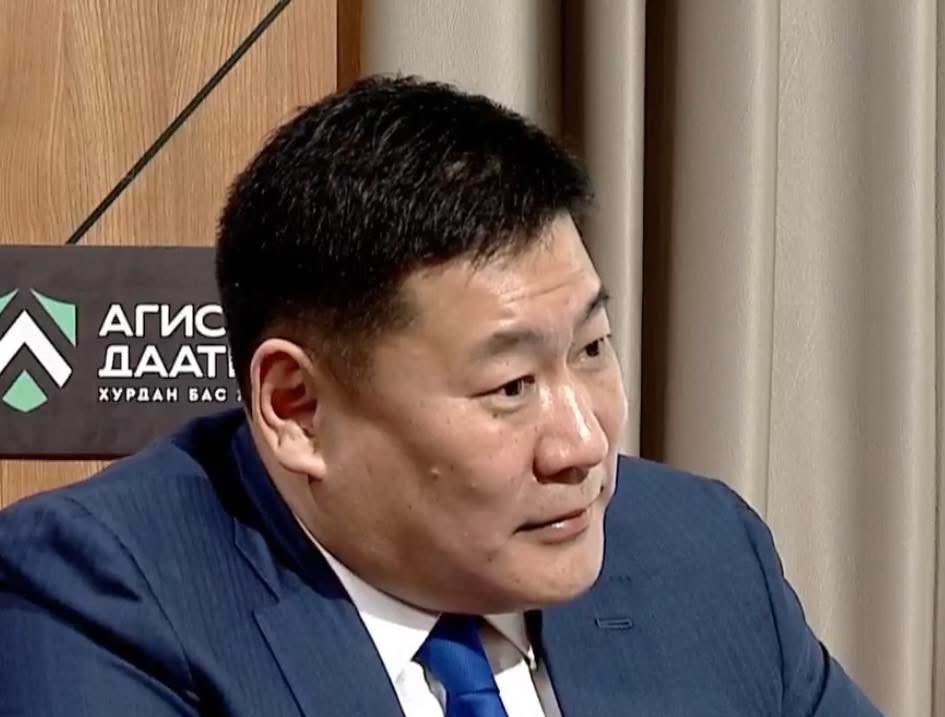 Otgonbat Y tweet media