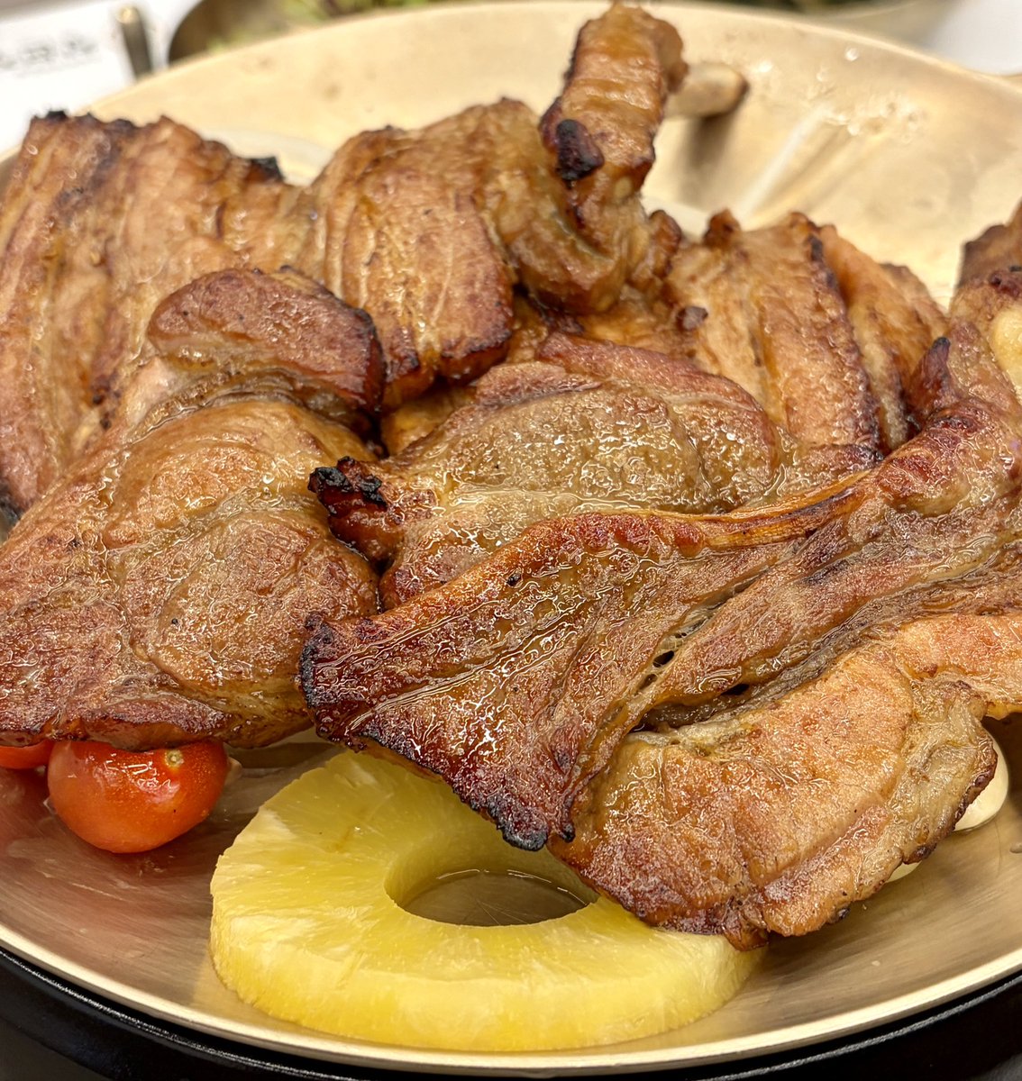 나바나🍔 tweet media