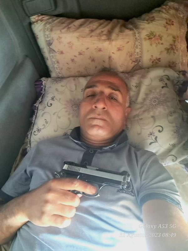 Alın size hukuk devleti!

İstinaf Mahkemesi kızı N. E’ye yıllarca cinsel istismarda bulunan baba Erdoğan Esmer'e verilen 13 yıllık hapis cezasını "rızası var" diyerek kaldırdı!

Jandarma, Erdoğan Esmer’i suç üstü yakalamıştı!