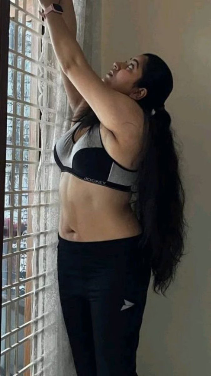 KKFC143's tweet photo. Ksudha 🤤🥵 https://t.co/bE0gxjuD5b