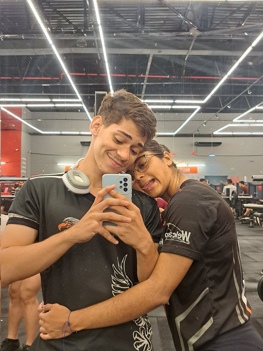 Sdds dessa ridícula vey.