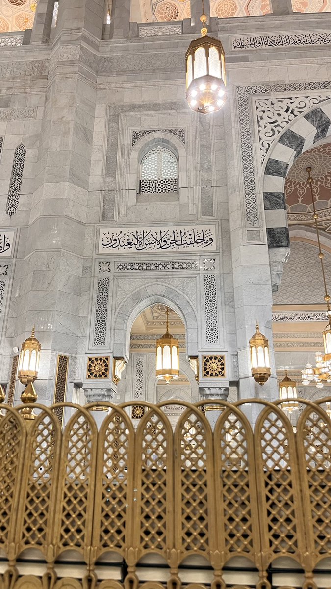 zipx_n's tweet photo. اللَّهُمَّ إِنَّكَ عَفُوٌّ تُحِبُّ العَفْوَ فَاعْفُ عَنَّا

#ليله_٢٣ #٢٠رمضان #الحرم #مكه_كلها_حرم https://t.co/NA3Cg9NZ1D