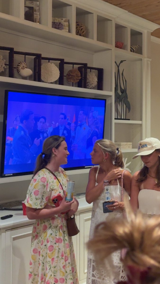 captainmhmhmmh tweet media