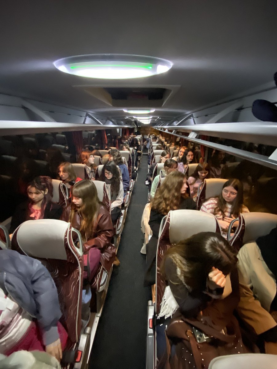En route pour Paris pour les élèves en Spé Arts Plastiques et Histoire des Arts